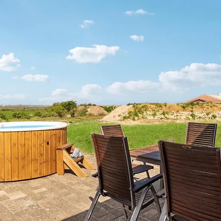 3 Bedroom Beautiful In Tim