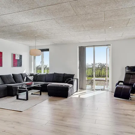 3 Bedroom Beautiful In * Tim